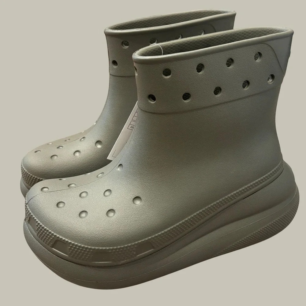 Crocs Crush Boot Dusty Olive Green Platform Waterproof Rain Boots Gorpcore 6 NEW